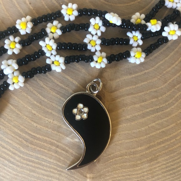 Necklace and Charm 90’s style - Picture 2 of 9